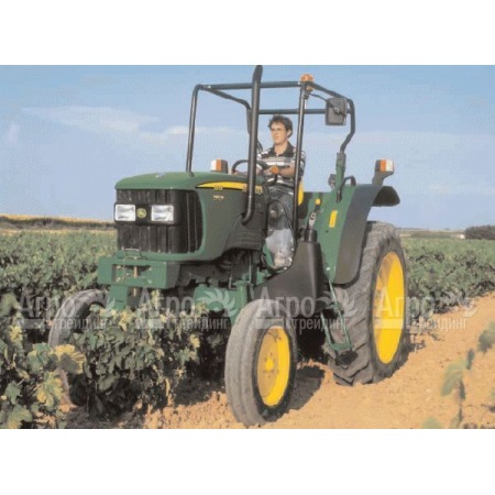 Многофункциональный минитрактор John Deere 5515 в Челябинске
